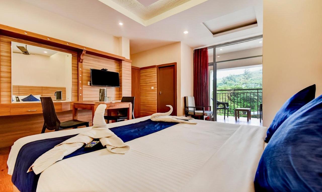 Hotel Fabexpress Luminos Dwelling Ikka Nagar Munnar Esterno foto