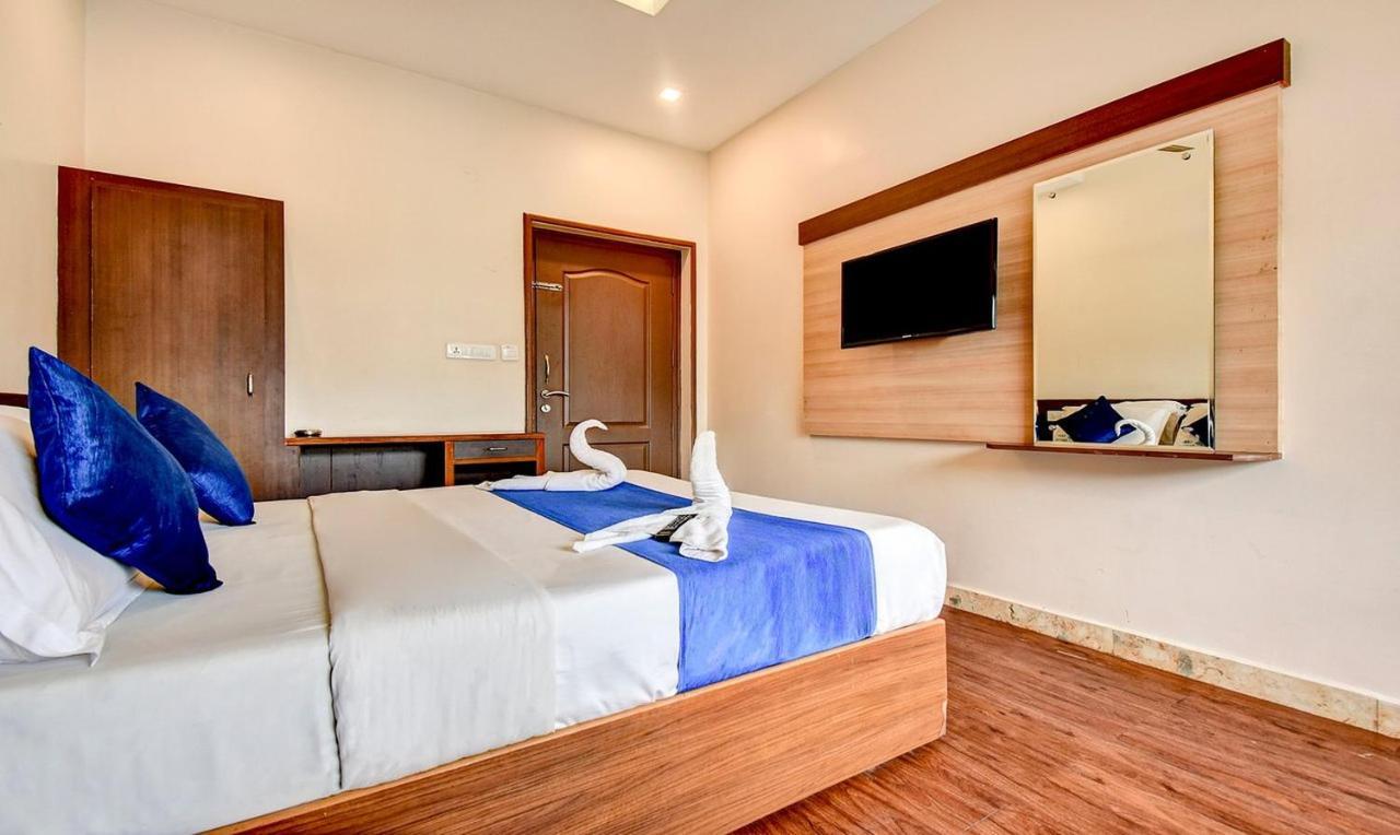 Hotel Fabexpress Luminos Dwelling Ikka Nagar Munnar Esterno foto